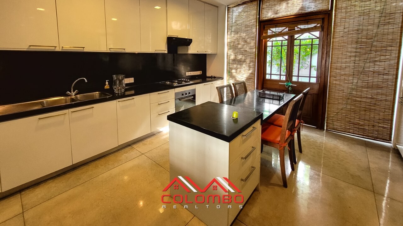 Colombo Realtors banner